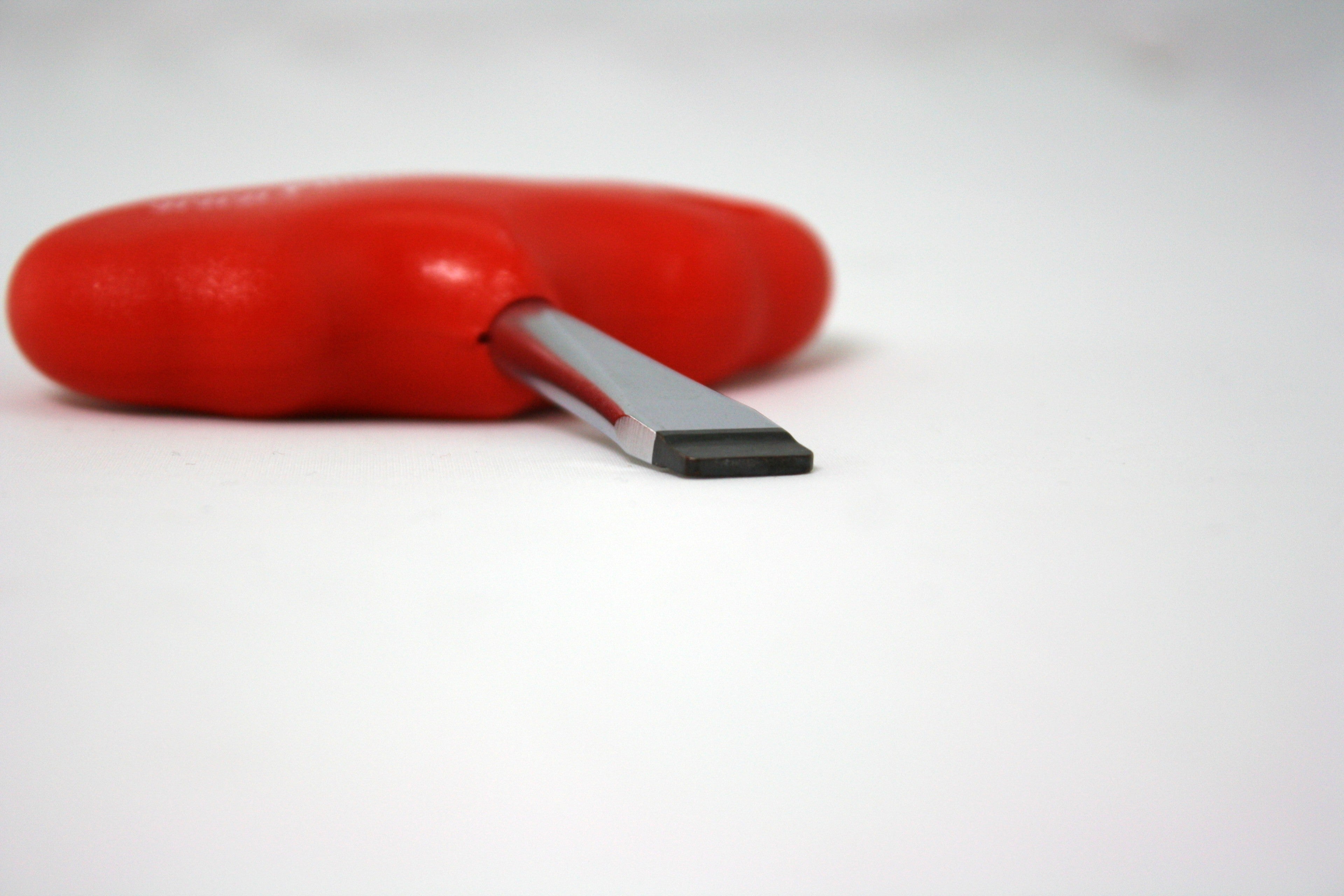 A close up of the end of the tool