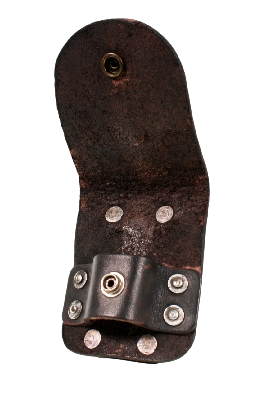 Inside view, showing hardware and the slot for the podger