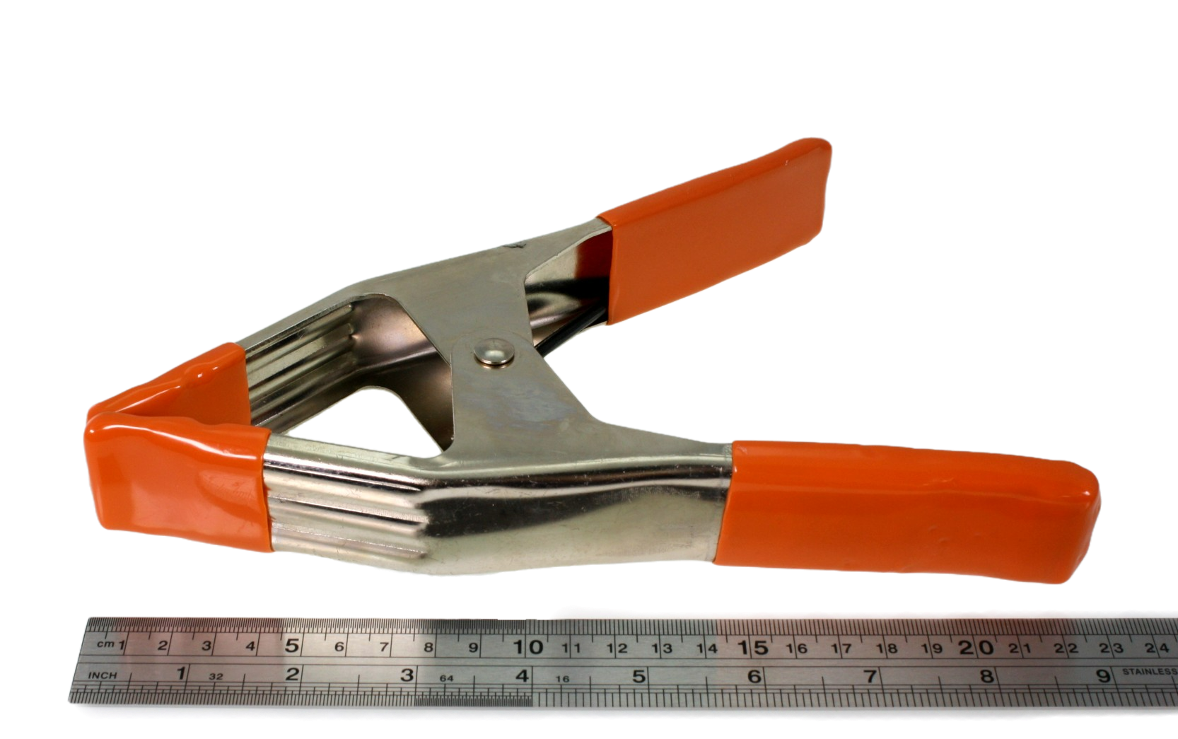 75mm clamp next to a ruler